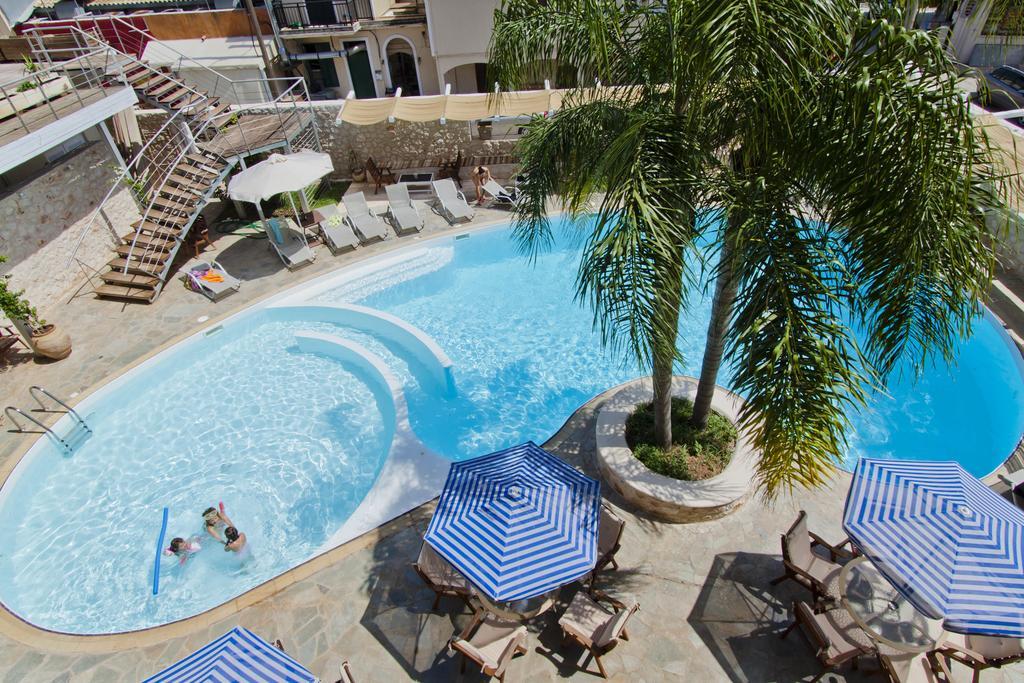 Ionion Star Hotel Lefkada City Exterior photo