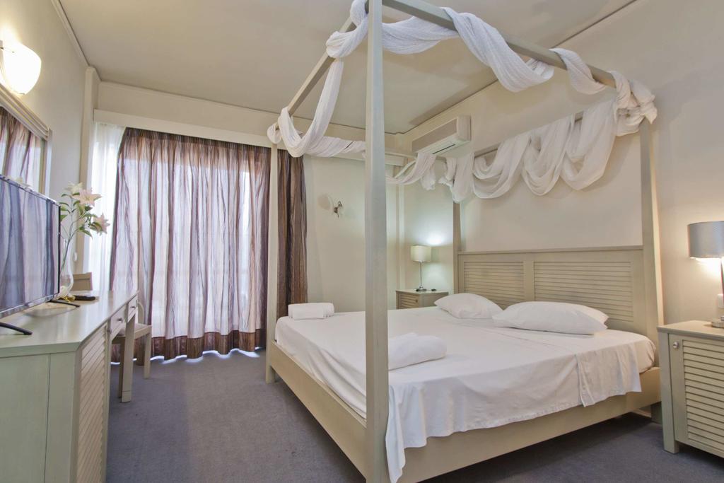 Ionion Star Hotel Lefkada City Exterior photo